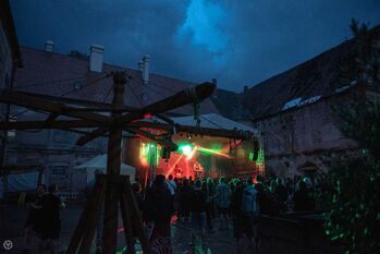 Hradby Samoty